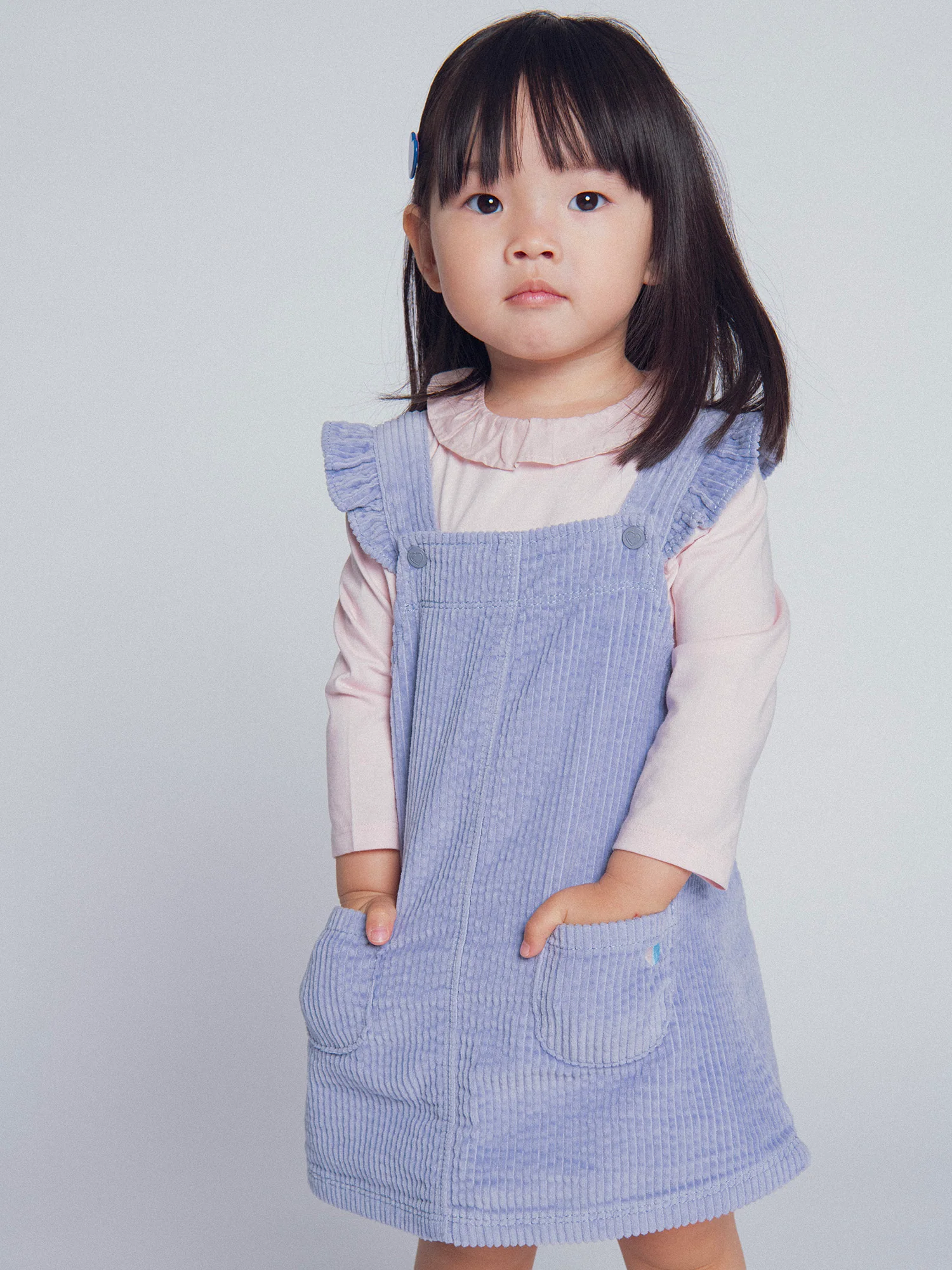 Vestito in velluto blu per bambina - Image 2