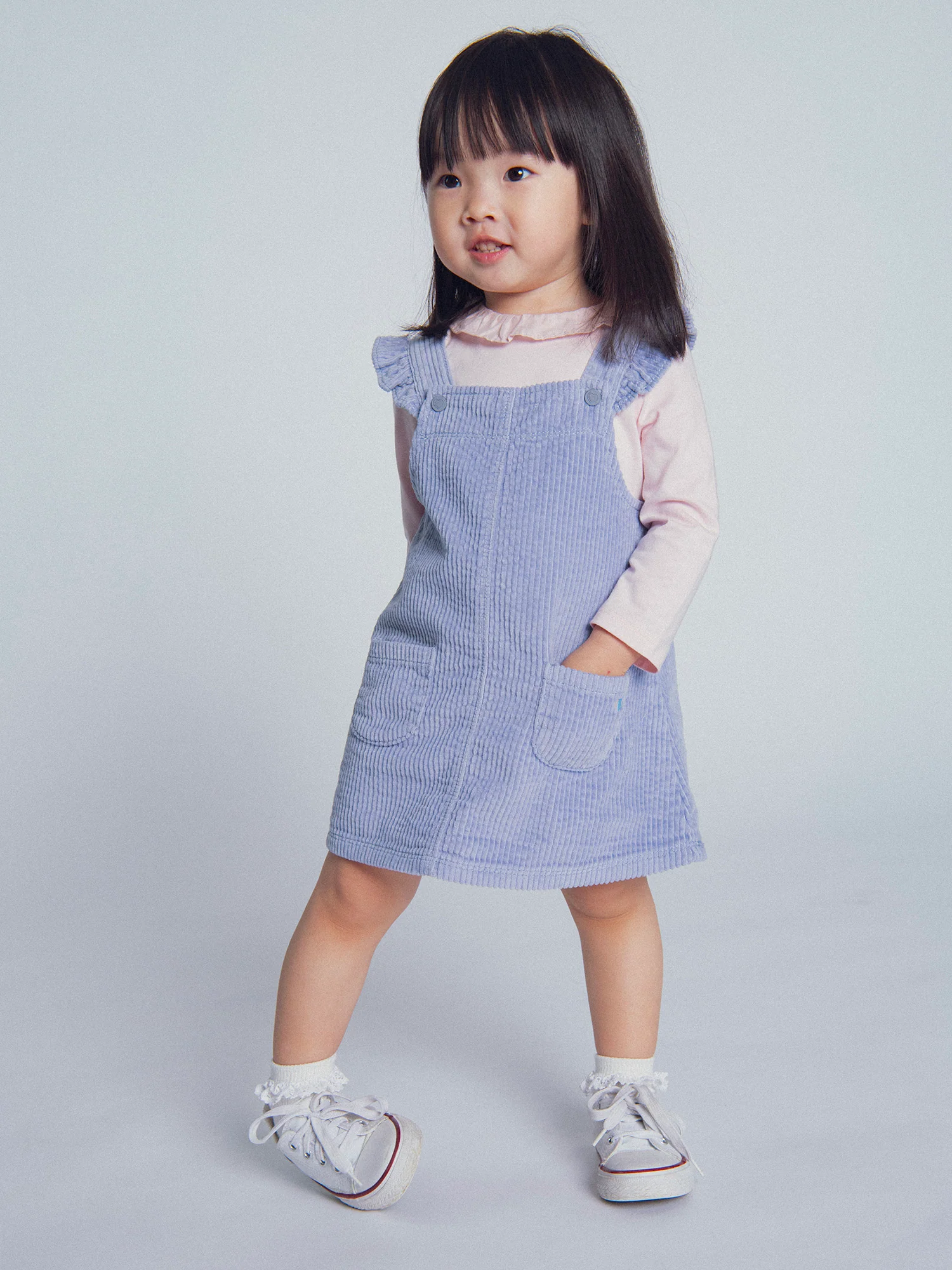 Vestito in velluto blu per bambina - Image 5