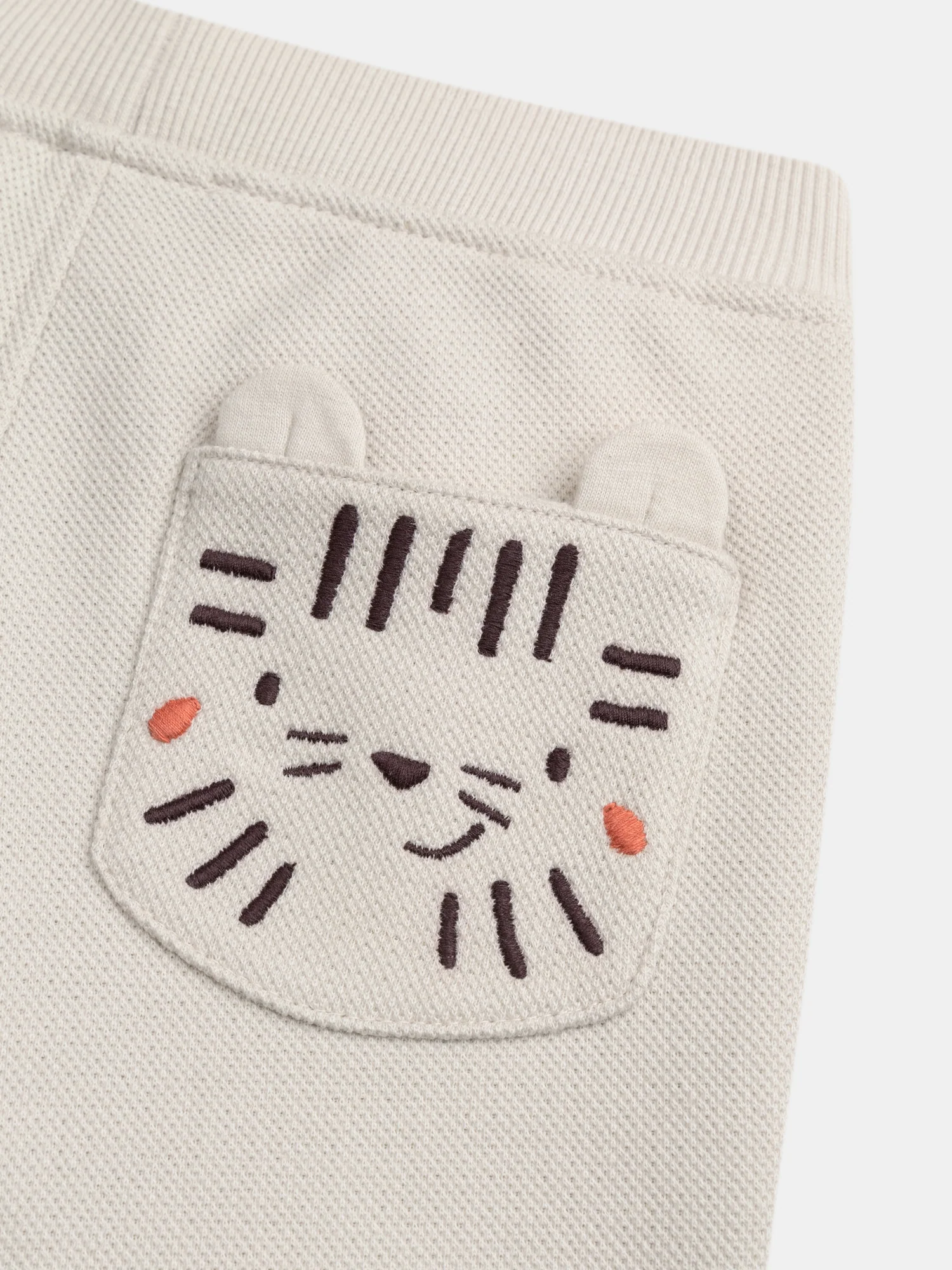 Bermuda beige con stampa di "Tigre" per bambino - Image 5