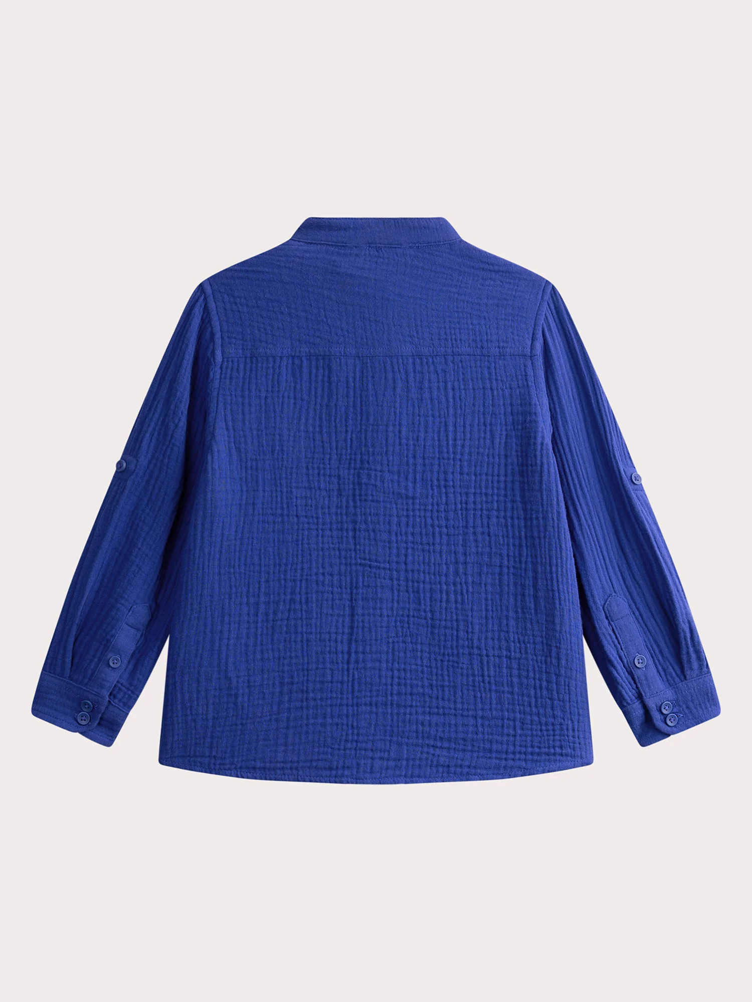 Camicia blu con collo tunisino in gaze di cotone - Image 5