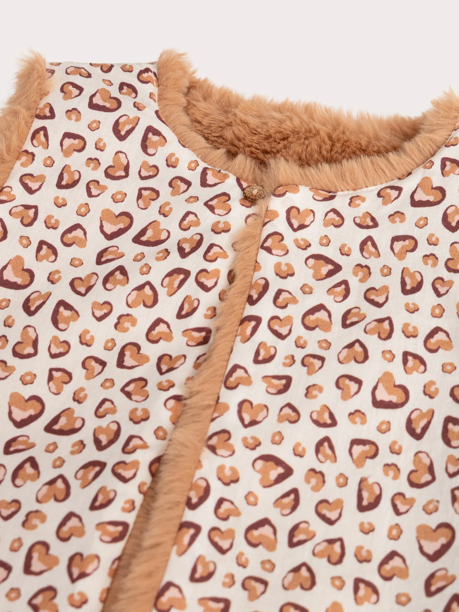 Cardigan reversibile in pelliccia marrone per ragazza - Image 4