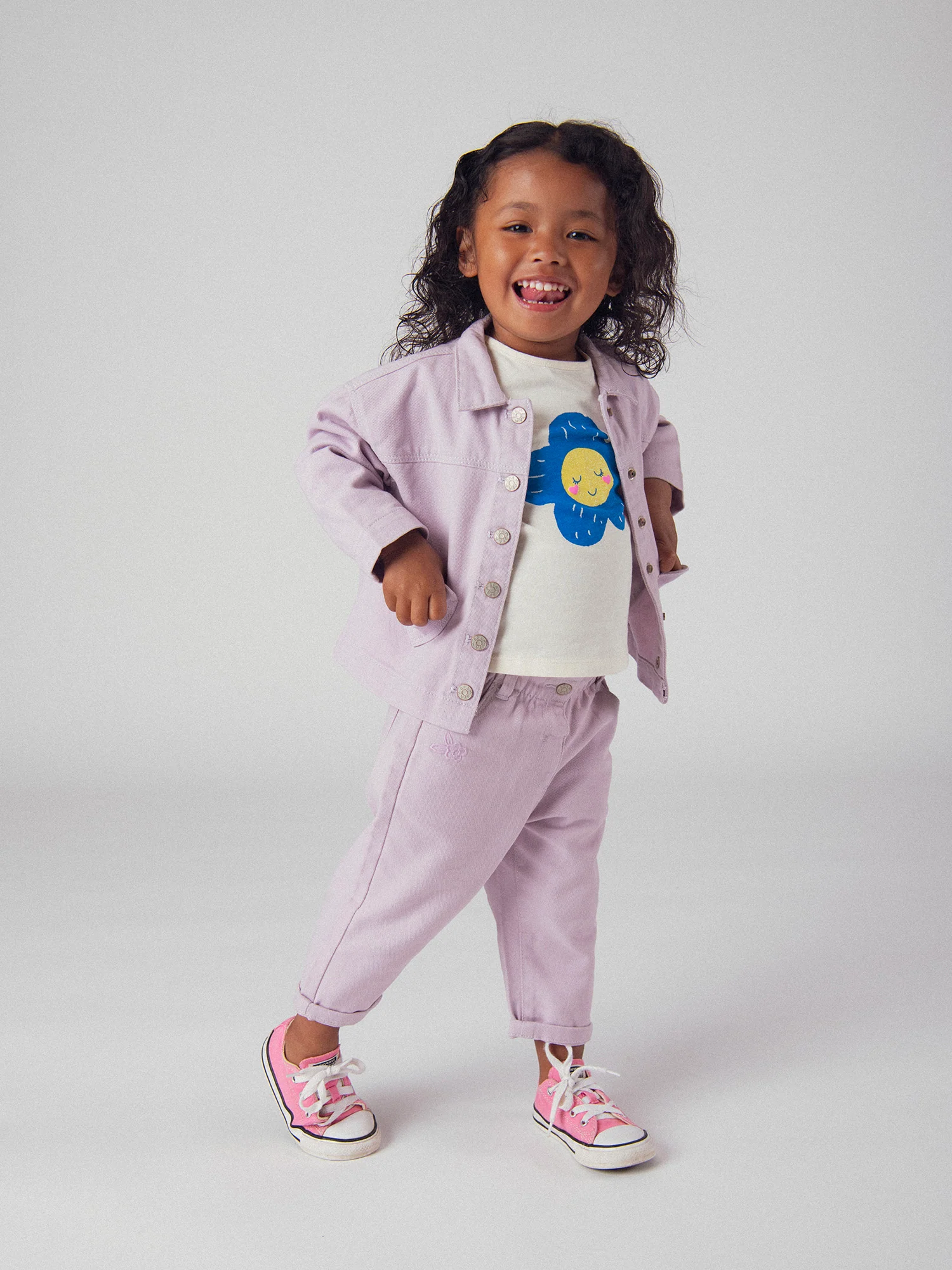 Giacca lilla in twill con tasche a forma di cuore per bambina - Image 3
