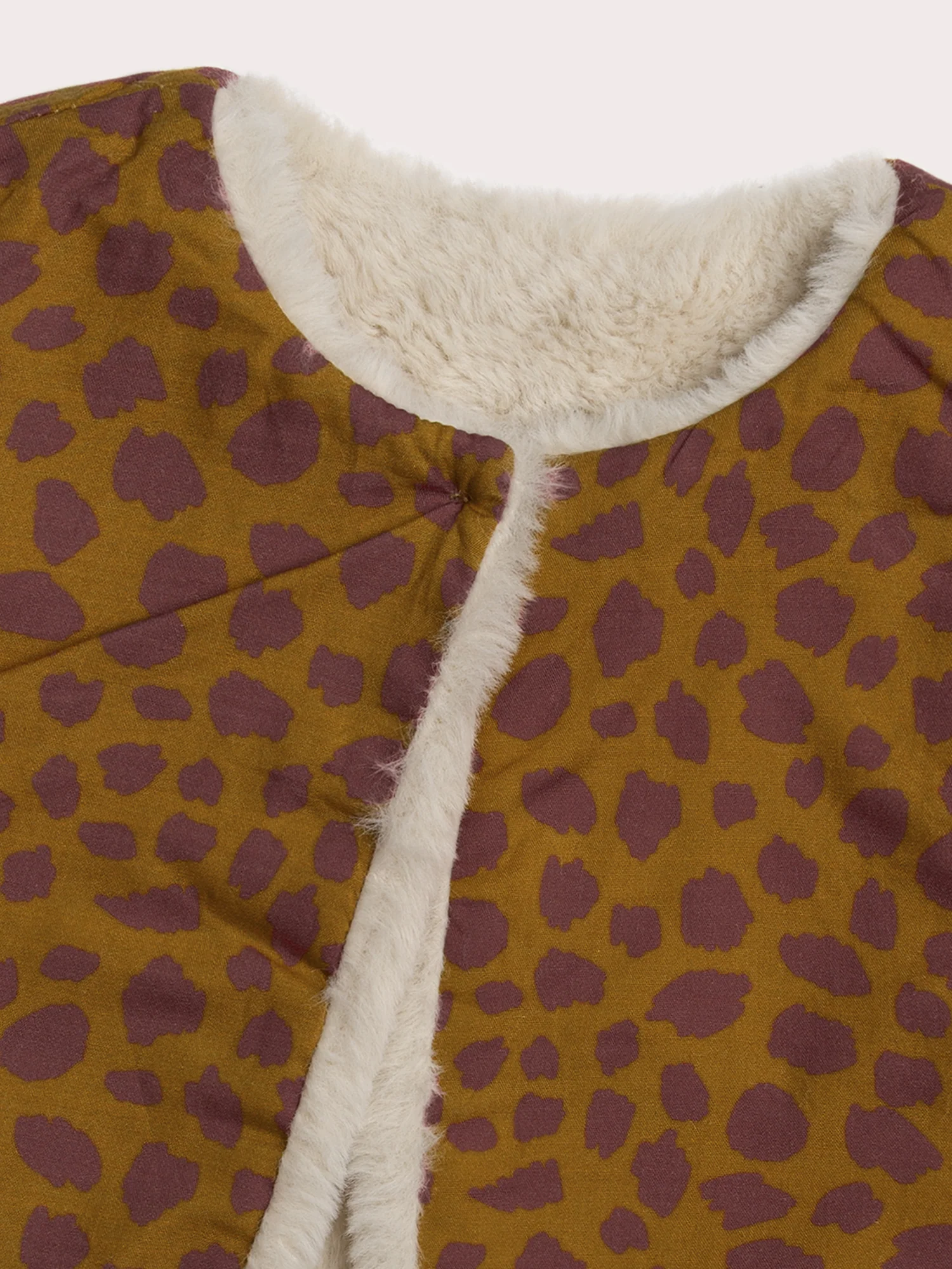Gilet Senza Maniche in Pelliccia Sintetica Reversibile - Image 5