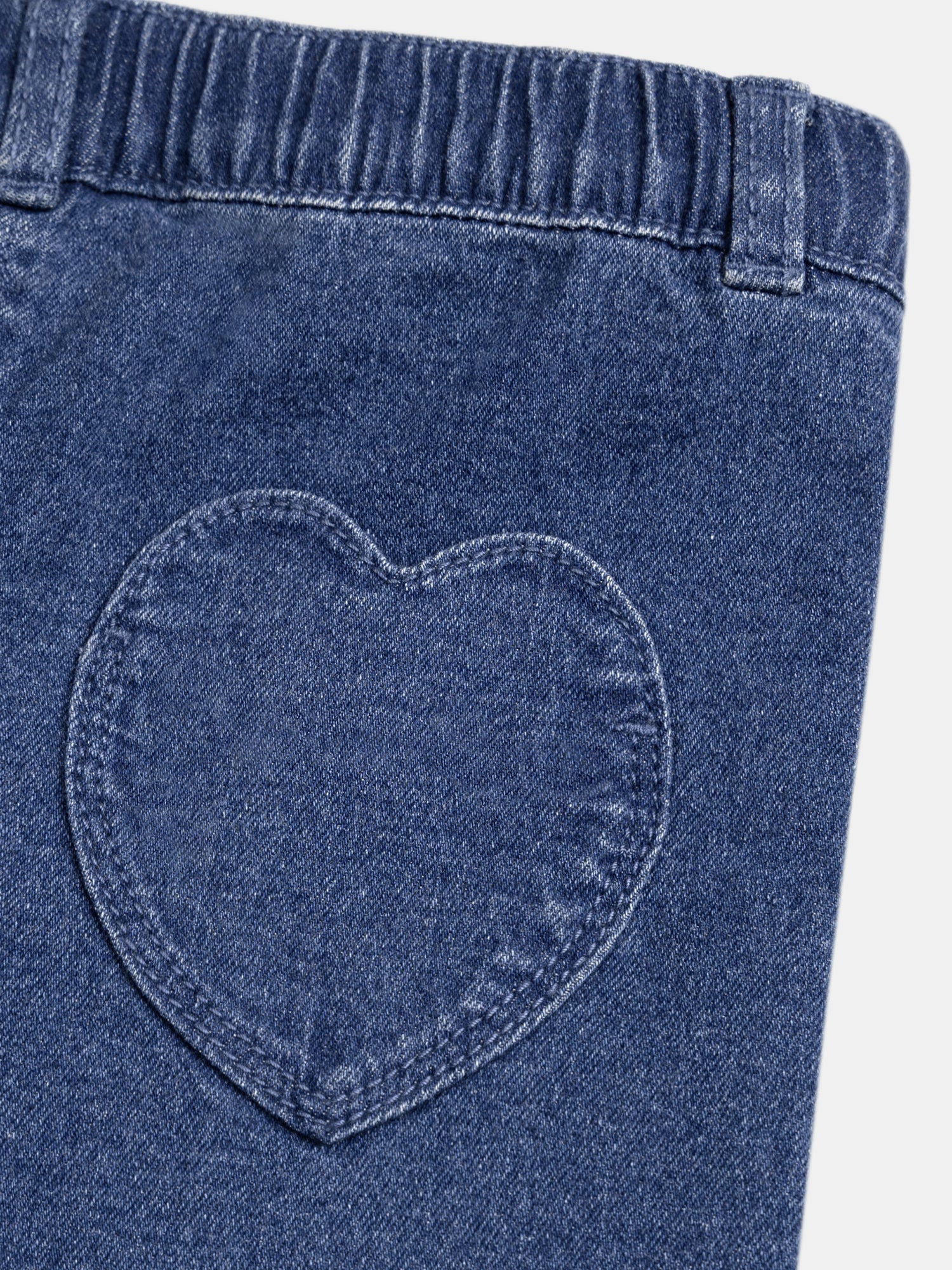 Jeans blu con tasche a cuore per ragazze - Image 3