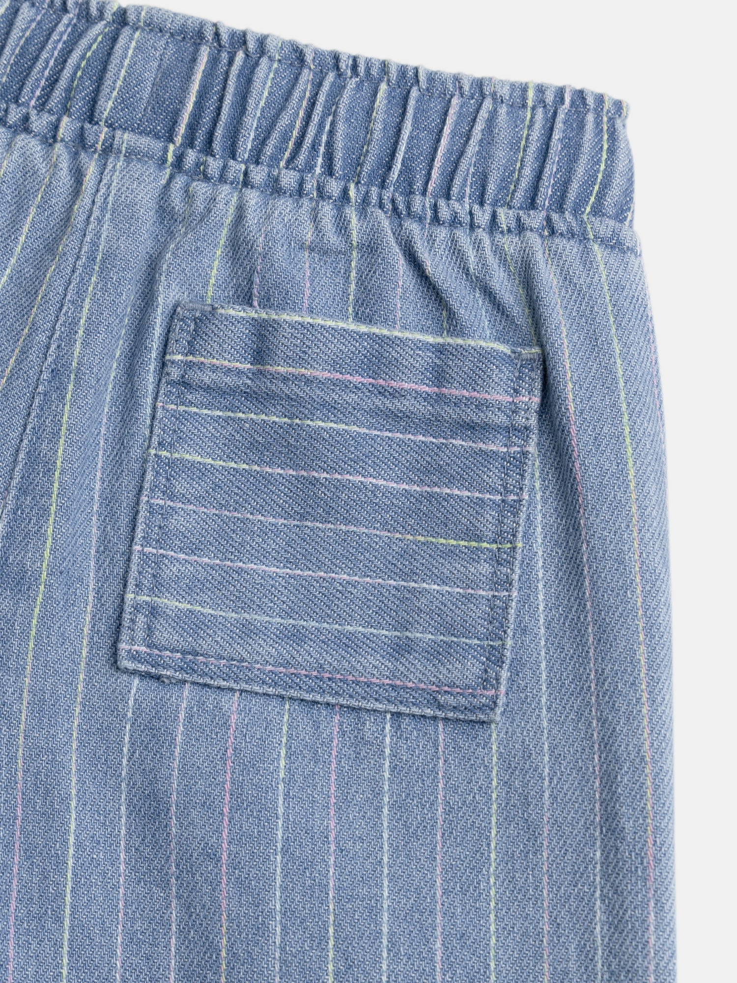 Pantaloni in denim leggero a righe per bambine - Image 5