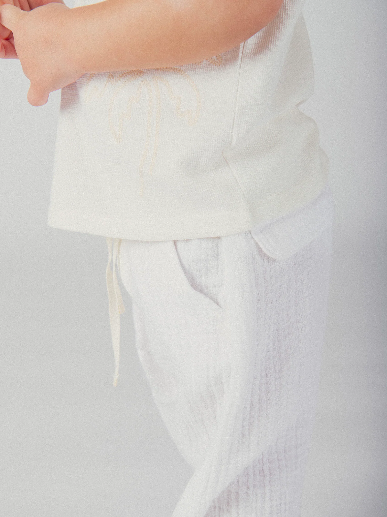 Pantaloni Ecru con Orlo Regolabile per Bambini - Image 3