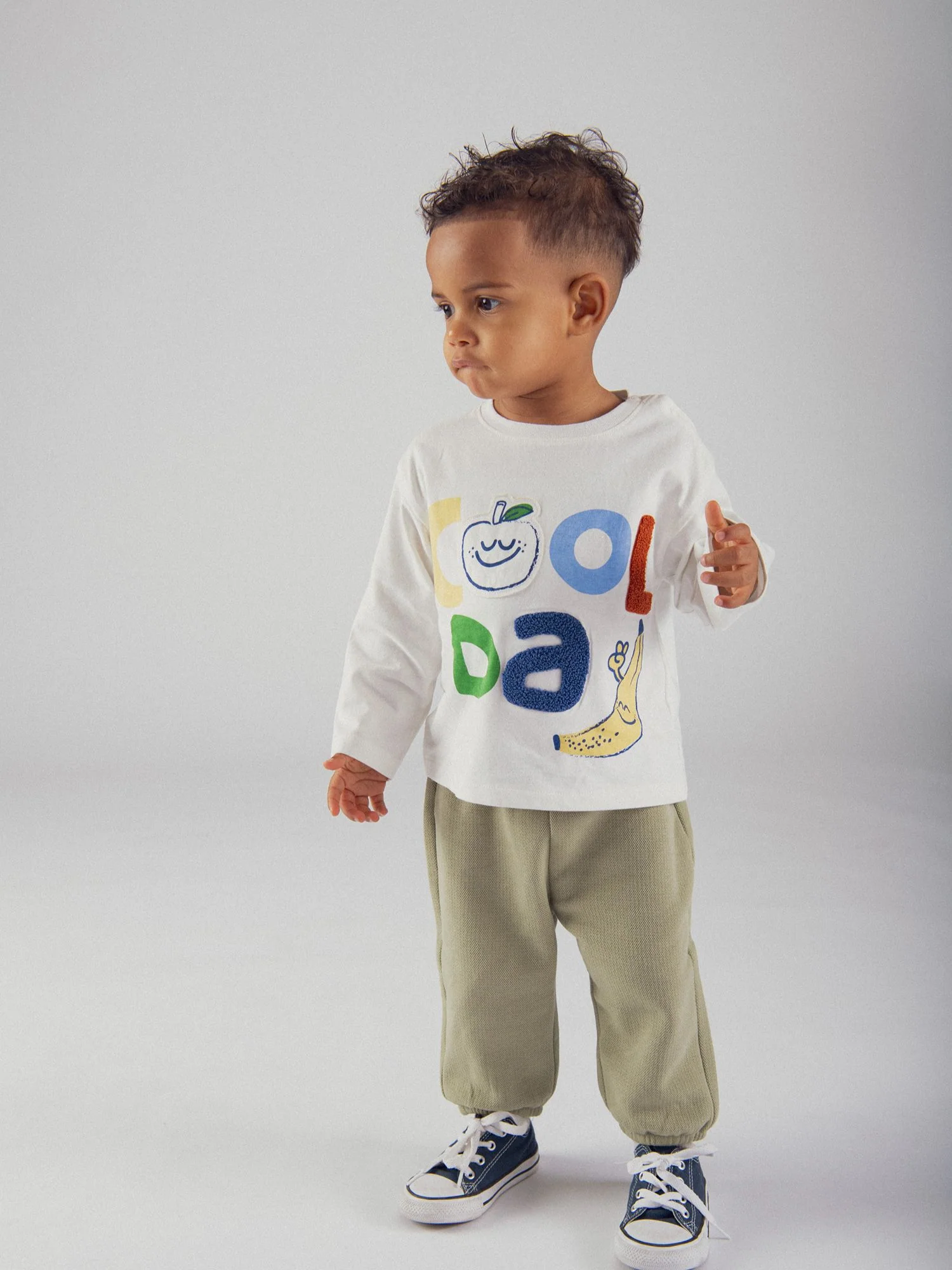 Pantaloni sportivi kaki con tigre per bebe - Image 3
