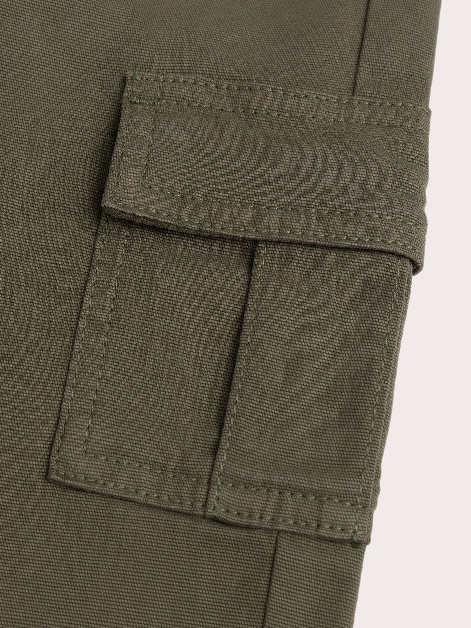 Pantaloni verdi cargo - Image 2