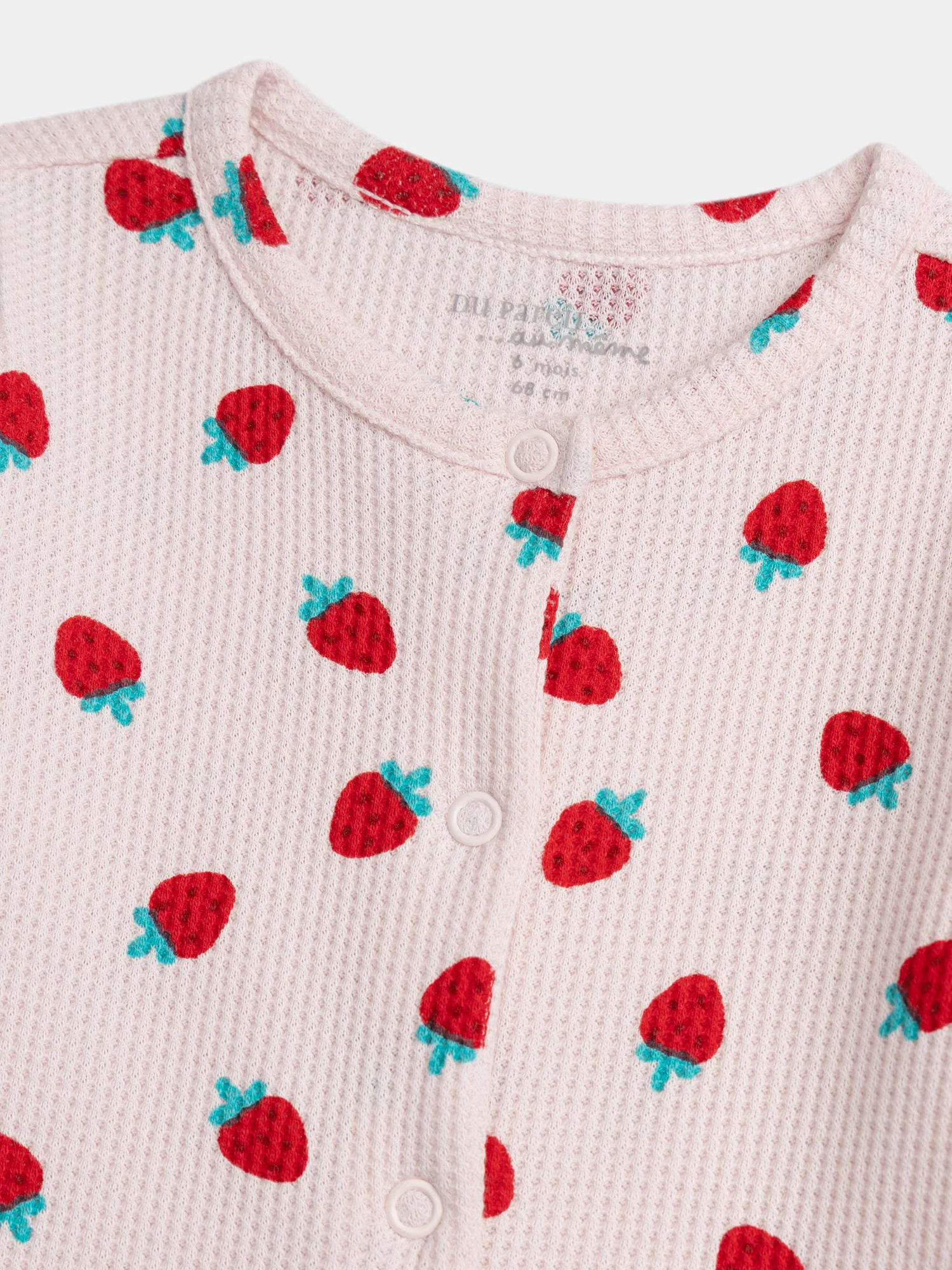 Pigiama rosa con stampa integrale di fragole per bambina - Image 6