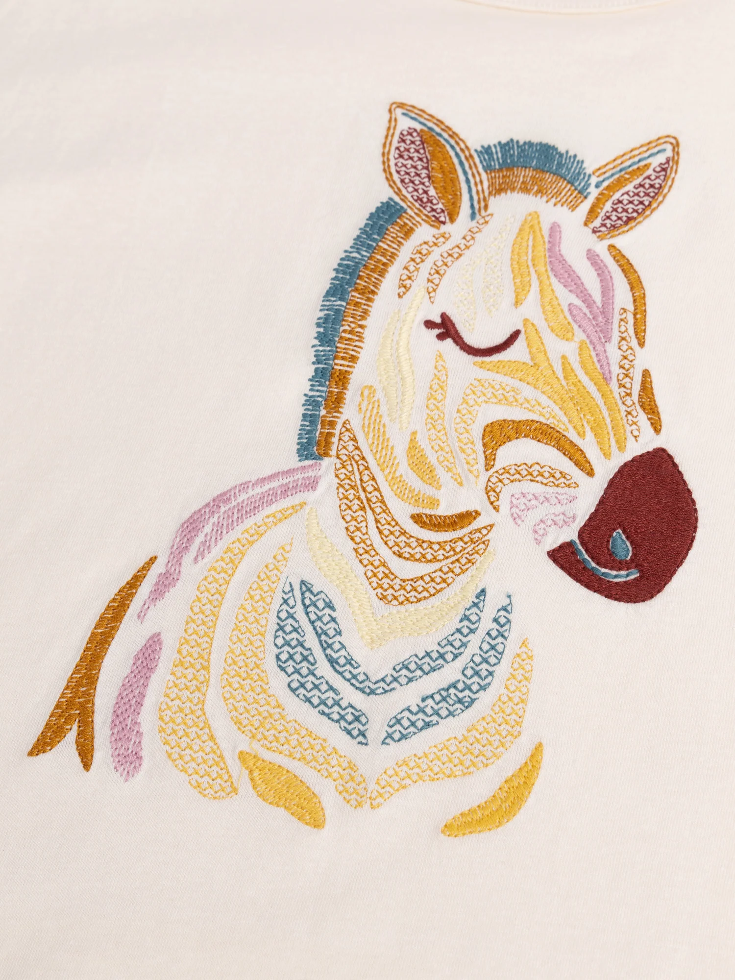 T-shirt Ecru con Animazione Ricamata - Image 2